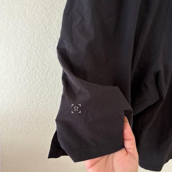 lululemon athletica Men's Black Athletic Shorts - Picture 6 of 7